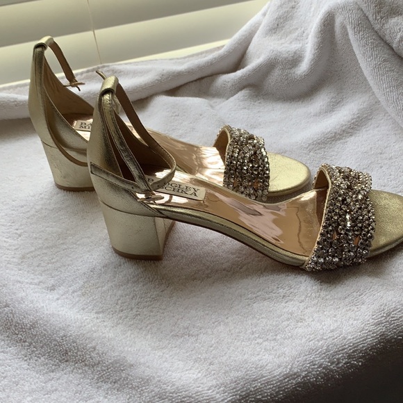 Gold Bagdley Mischka Sandals - Picture 1 of 5